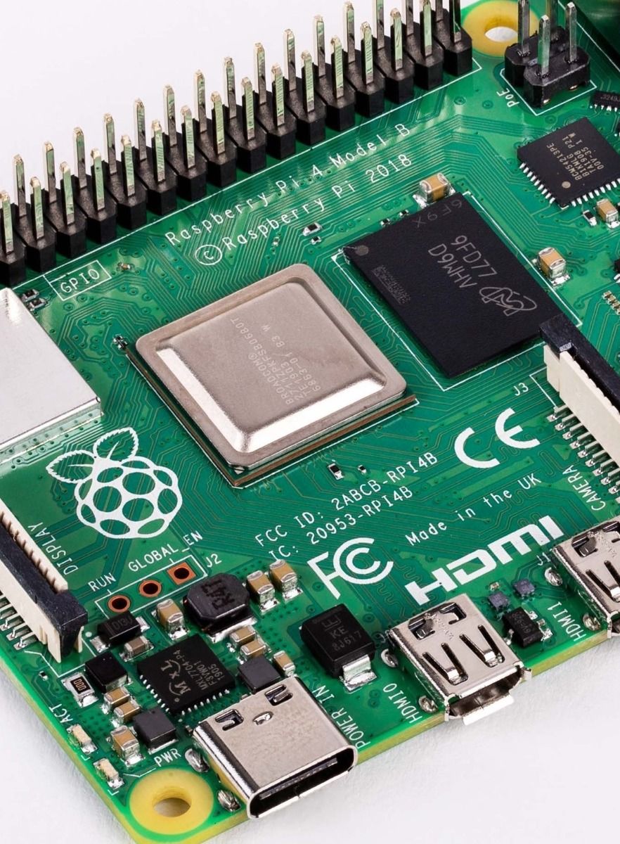 Raspberry Pi 4 Computer Model  - Pi 4 Case review and price